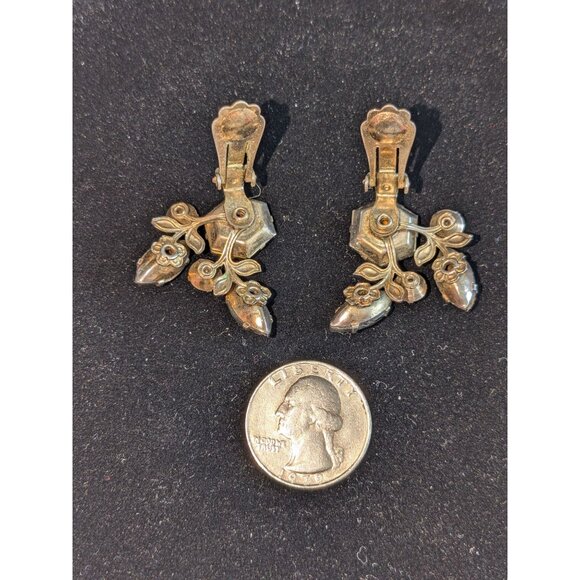 Vintage 1950s Rhinestone Floral Clip-On Earrings - Picture 6 of 6